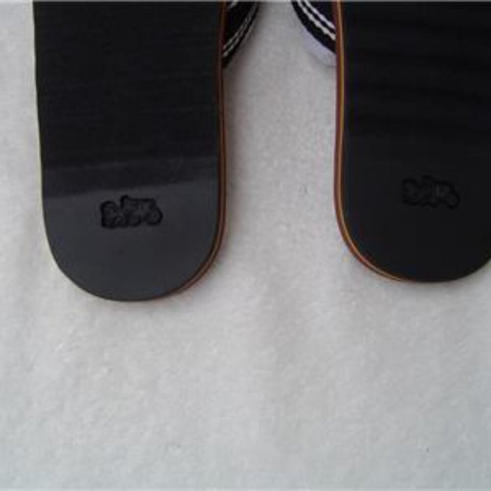 NEW MENS COACH SADDLE AND PAPAYA SIGNATURE PRINT FLIP FLOPS #C8896 SIZE 9 - Picture 7 of 9